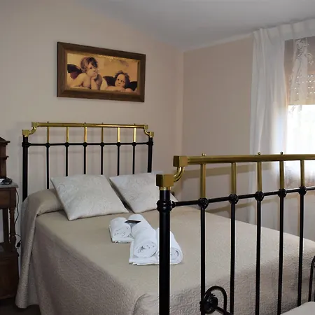 Bed & Breakfast Casa Queta 3*