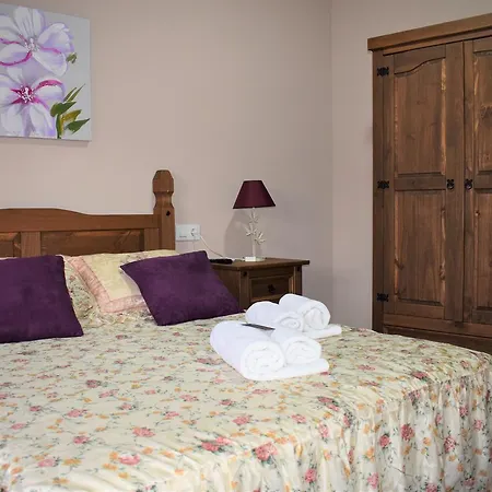 Casa Queta Bed and Breakfast